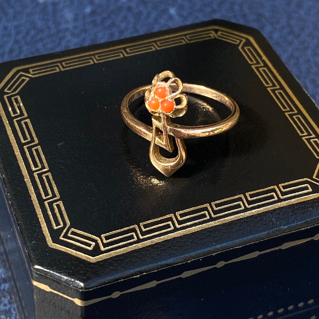 地中海珊瑚フラワーリング – 銀座アンティーク・アイ